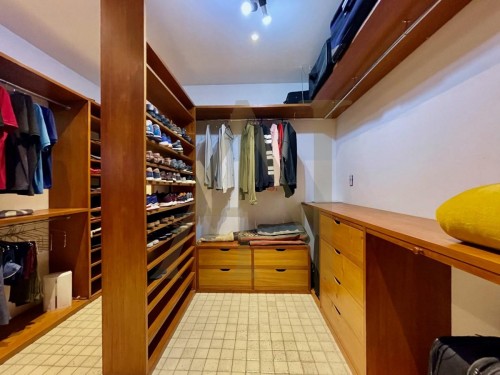 Piso 2 - Closet